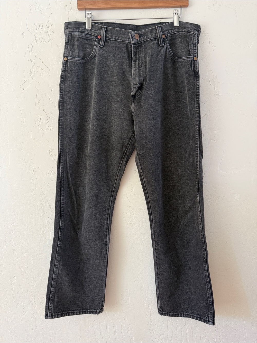 Vintage Wrangler Black "Cowboy Cut" Jeans Size 34